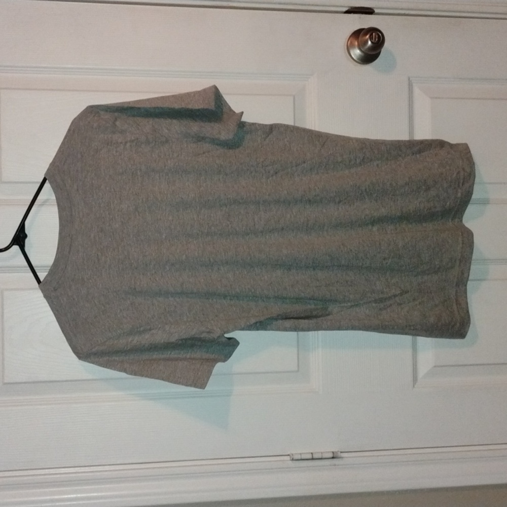 Grey "Stay;" Tee - Picture 4 of 5